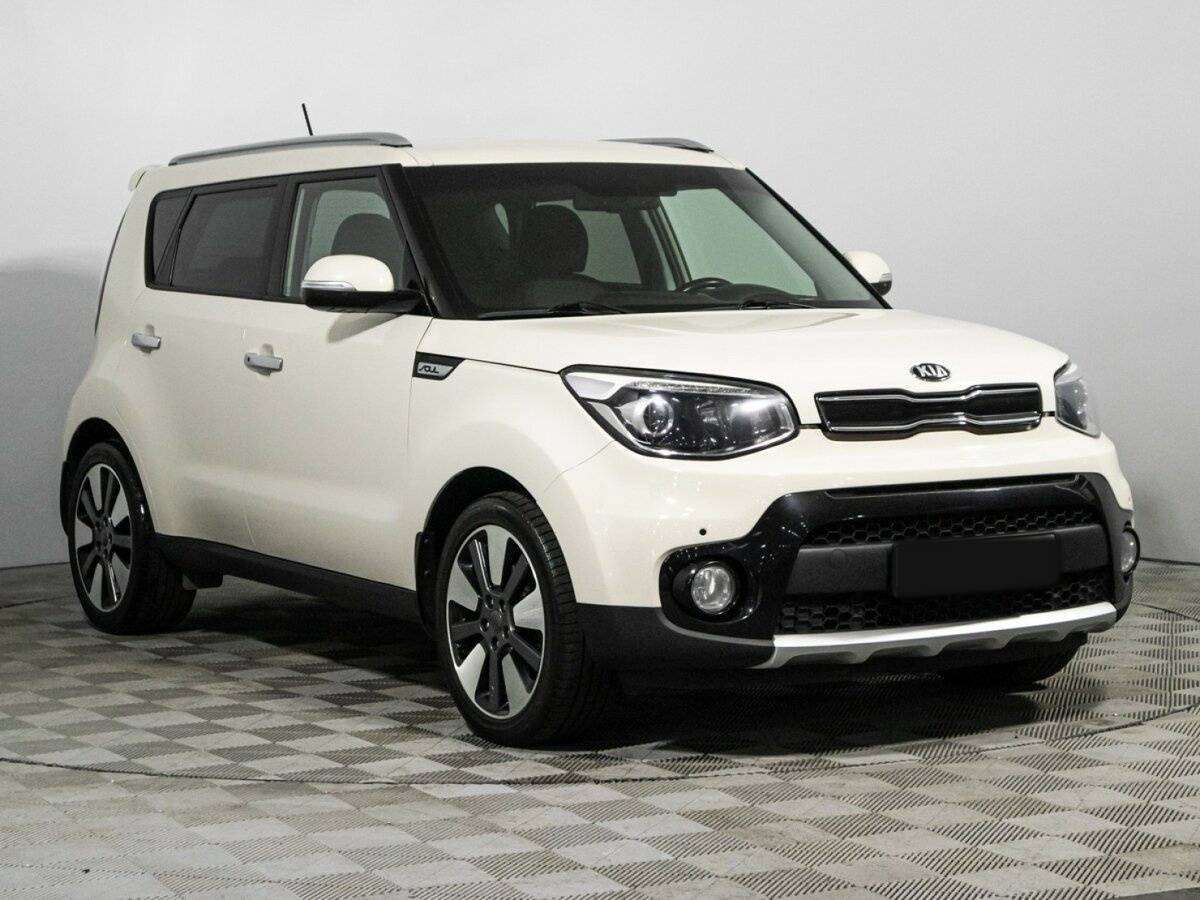 Купить Kia Soul с пробегом. Фото: #2