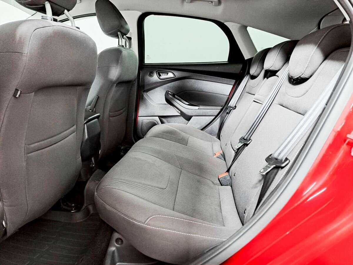 Купить Ford Focus с пробегом. Фото: #9
