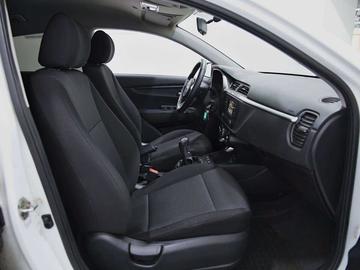 Купить Kia Rio с пробегом. Фото: #11