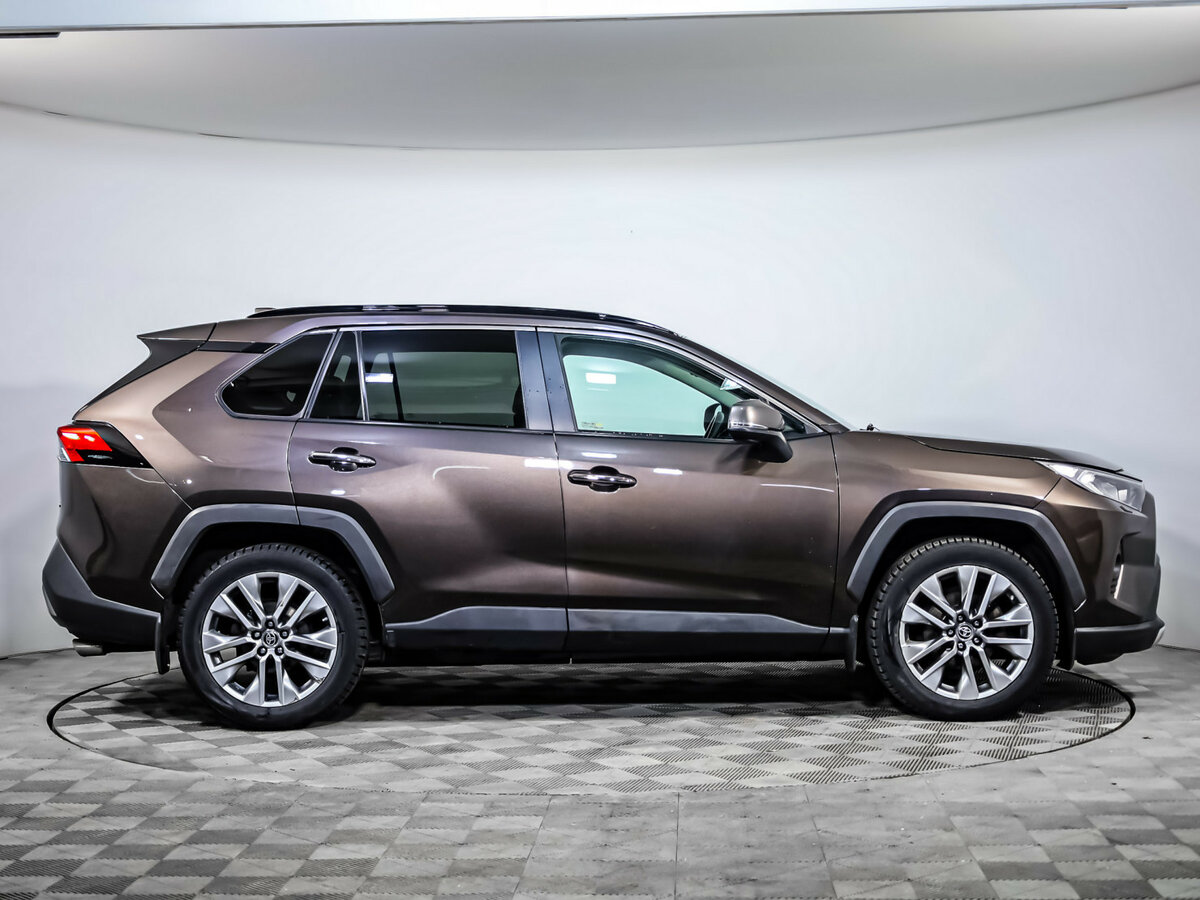 Купить Toyota RAV4 с пробегом. Фото: #3