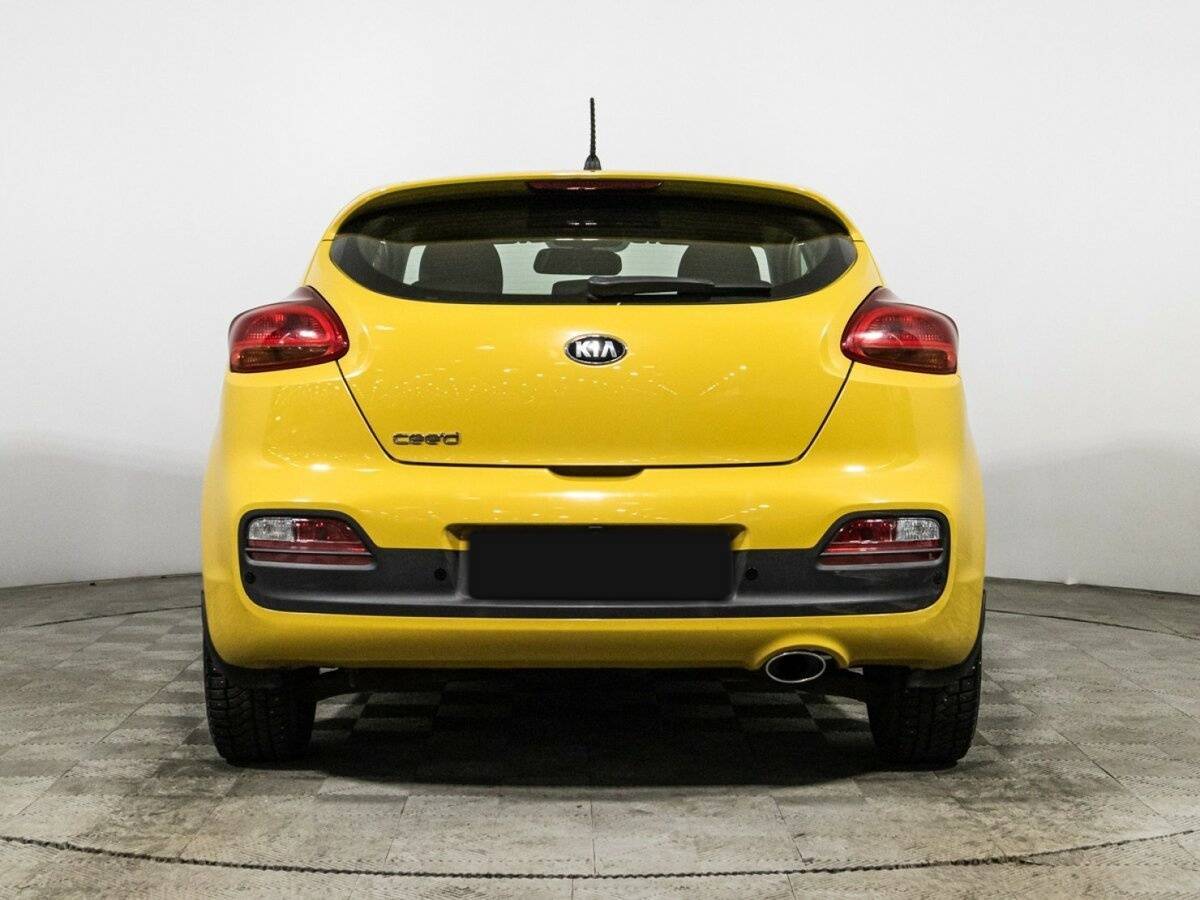 Купить Kia Ceed с пробегом. Фото: #5