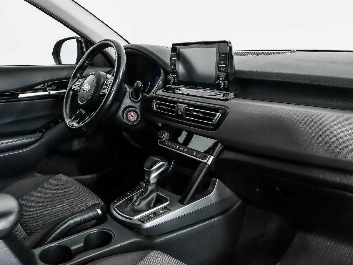 Купить Kia Seltos с пробегом. Фото: #10