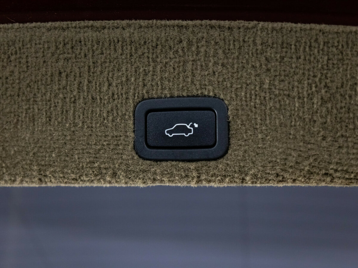 Купить Volvo XC60 с пробегом. Фото: #21