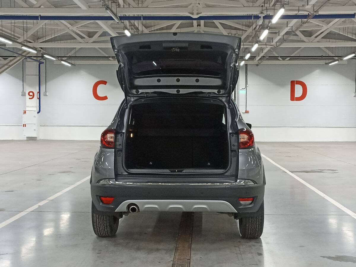 Купить Renault Kaptur с пробегом. Фото: #9