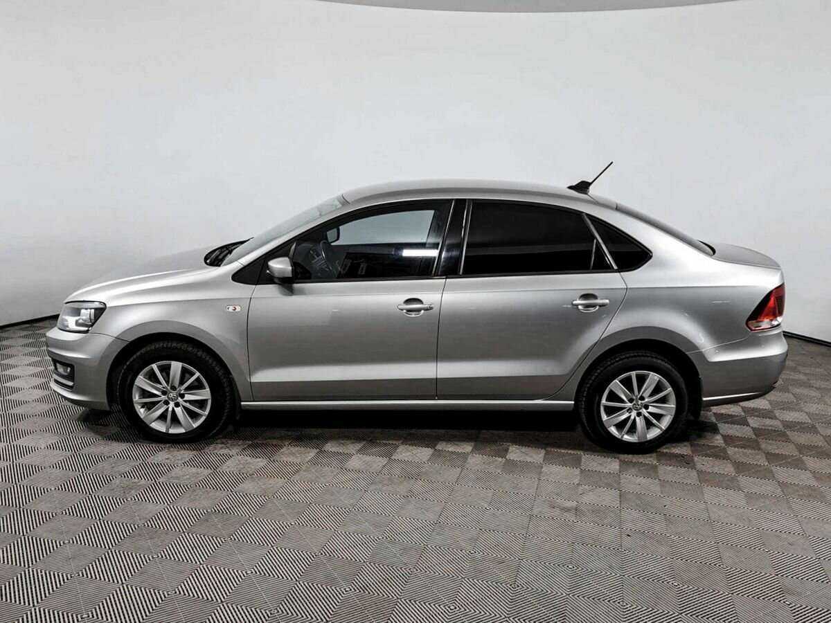 Купить Volkswagen Polo с пробегом. Фото: #7