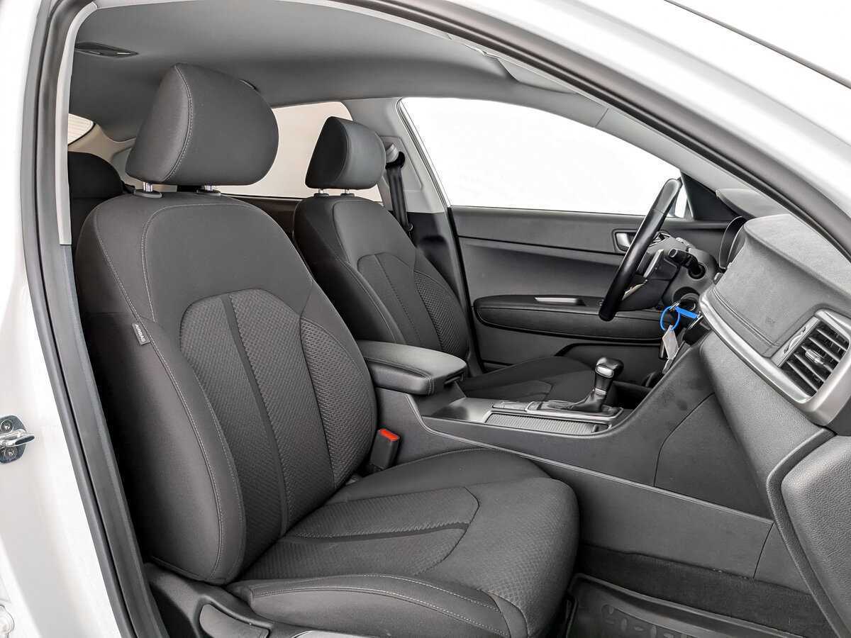 Купить Kia Optima с пробегом. Фото: #18