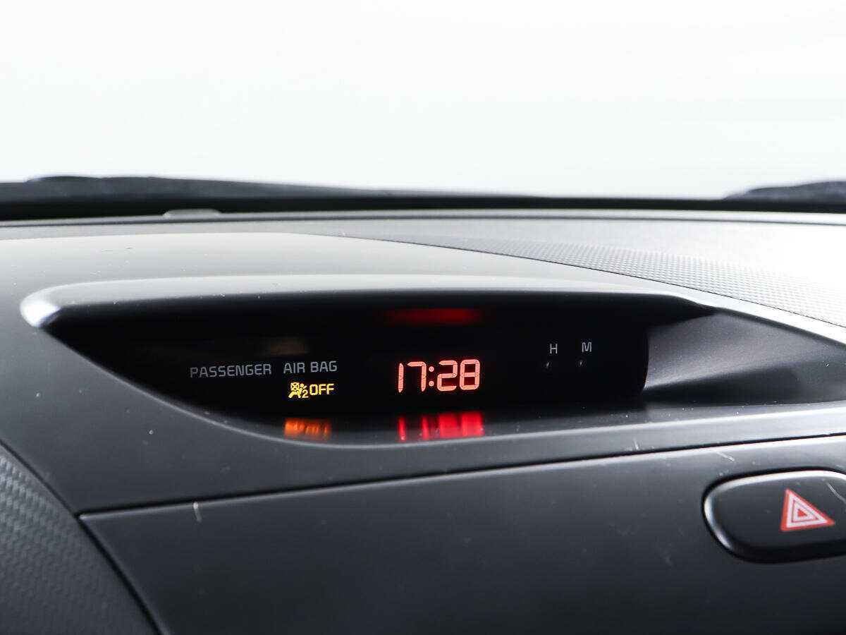 Купить Kia Cerato с пробегом. Фото: #18