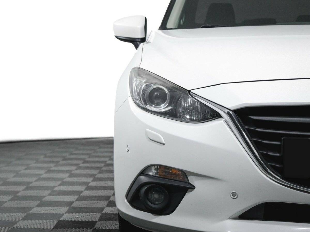 Купить Mazda 3 с пробегом. Фото: #17