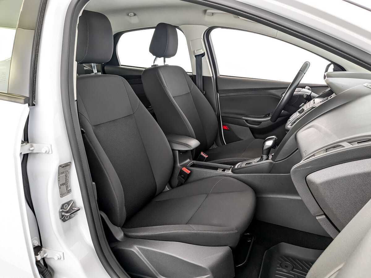 Купить Ford Focus с пробегом. Фото: #19