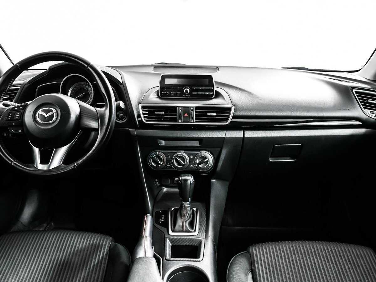 Купить Mazda 3 с пробегом. Фото: #10