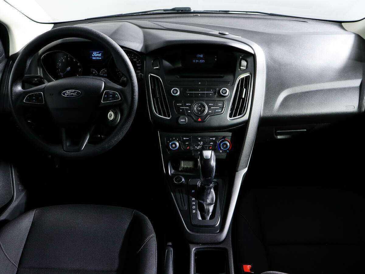 Купить Ford Focus с пробегом. Фото: #11