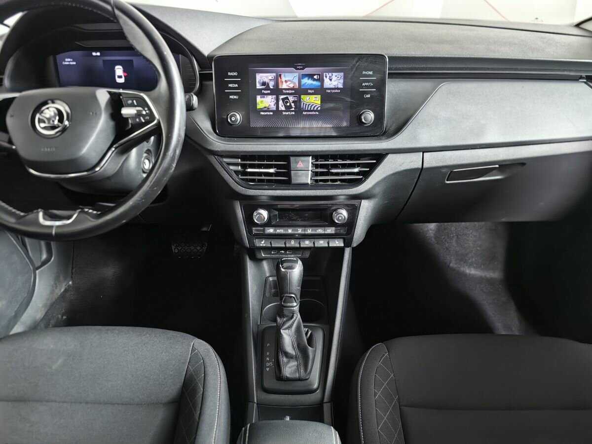 Купить Skoda Rapid с пробегом. Фото: #10