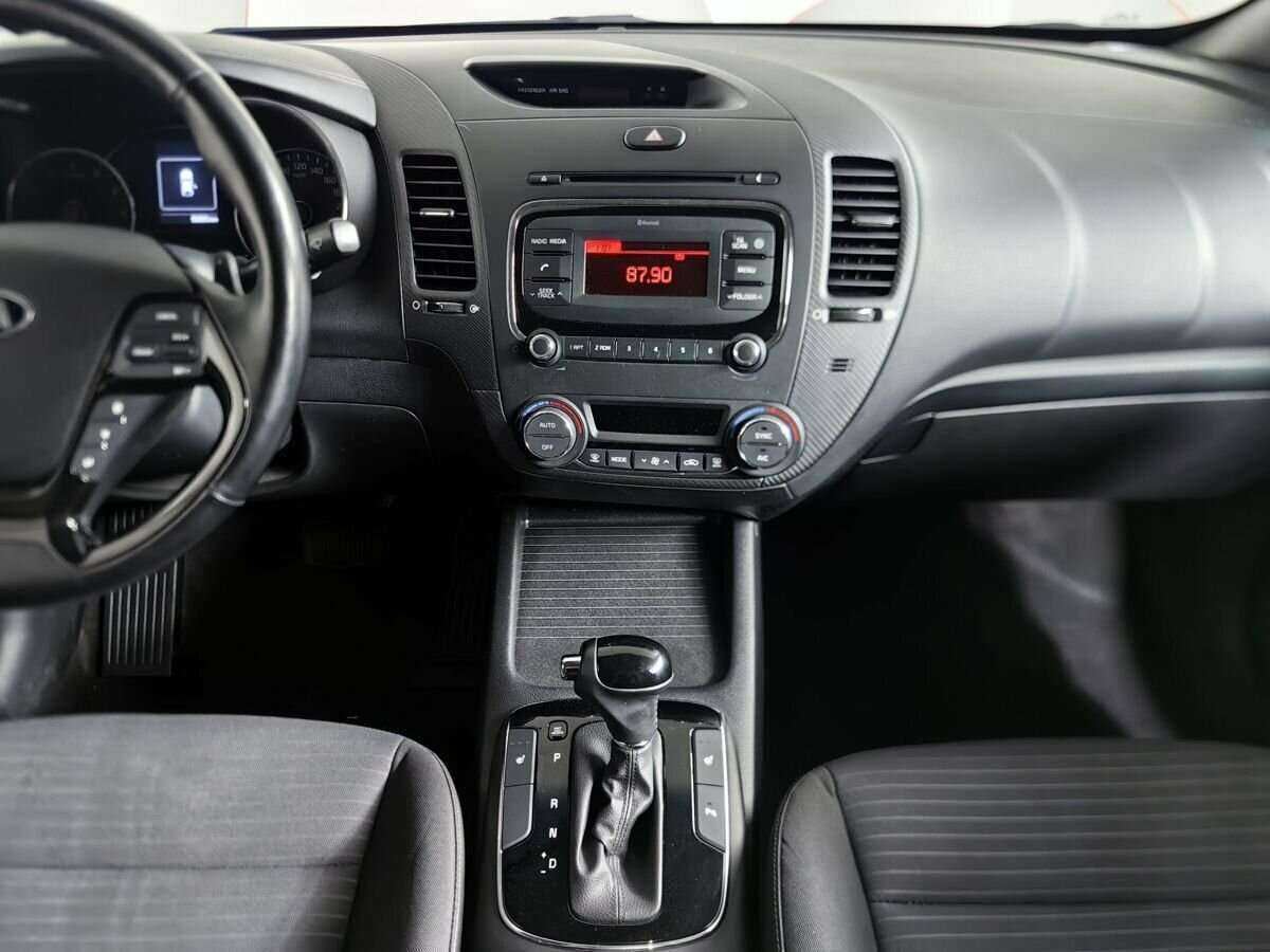 Купить Kia Cerato с пробегом. Фото: #10