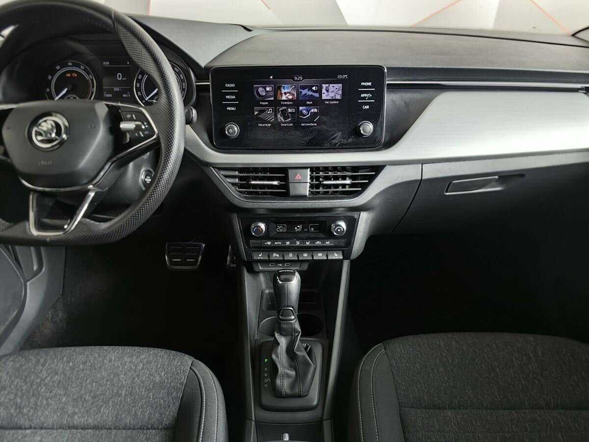 Купить Skoda Rapid с пробегом. Фото: #10