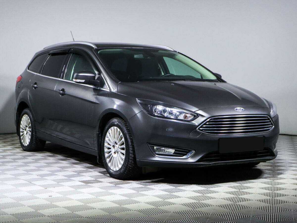 Купить Ford Focus с пробегом. Фото: #2
