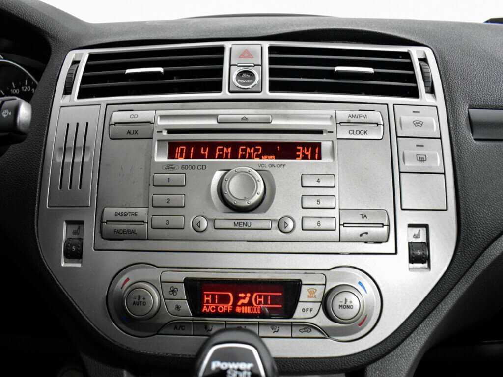 Купить Ford Kuga с пробегом. Фото: #14