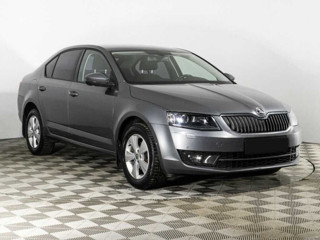 Купить Skoda Octavia с пробегом. Фото: #2