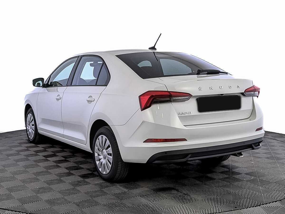 Купить Skoda Rapid с пробегом. Фото: #6