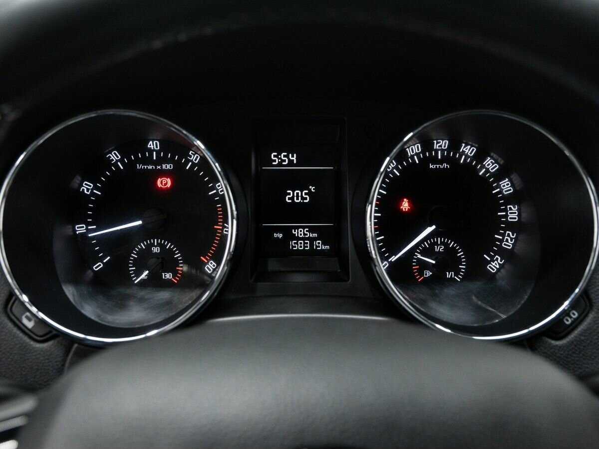 Купить Skoda Yeti с пробегом. Фото: #20