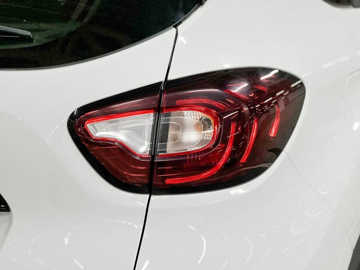 Купить Renault Kaptur с пробегом. Фото: #8