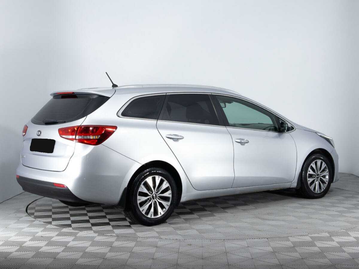 Купить Kia Ceed с пробегом. Фото: #3