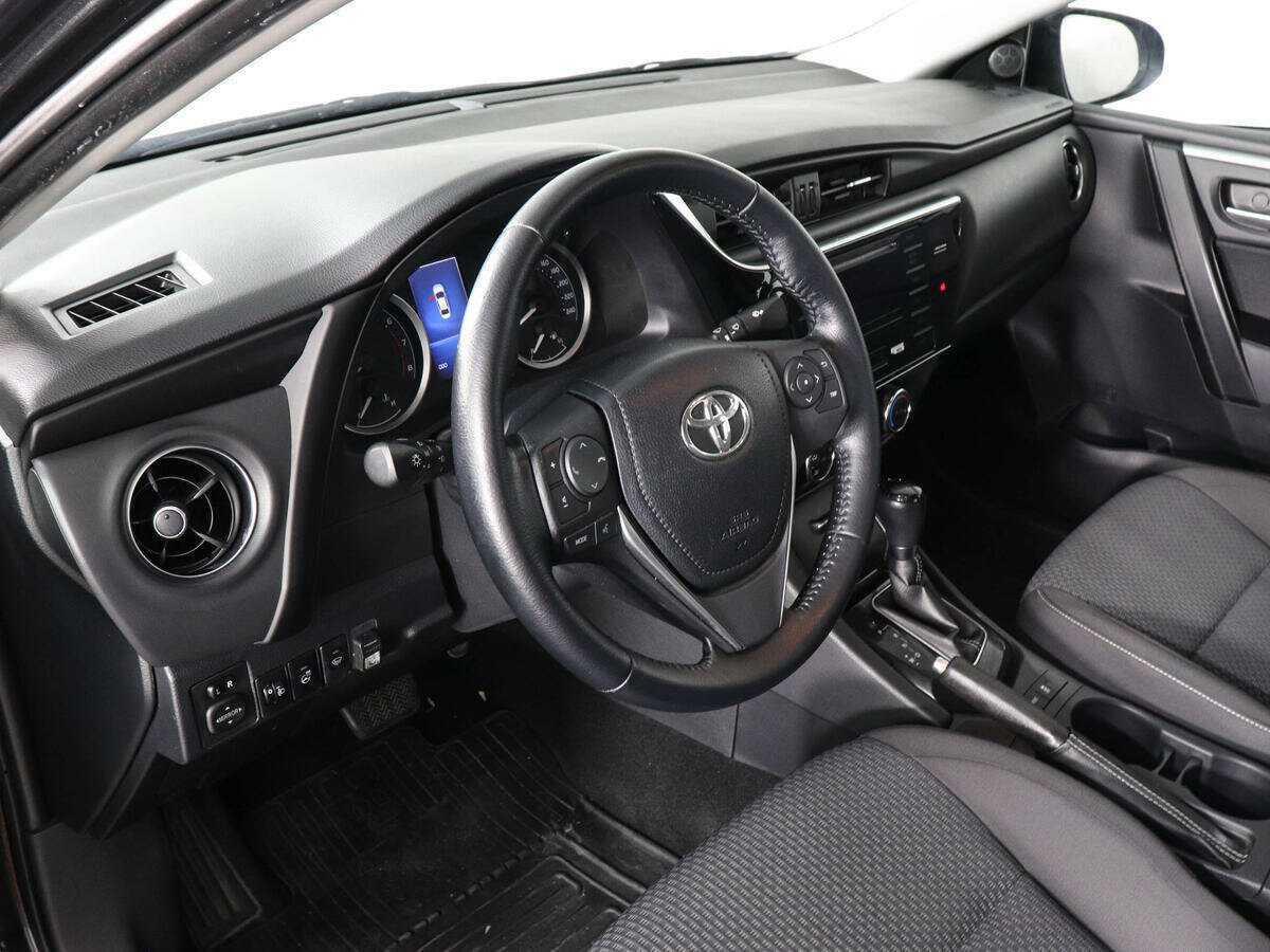 Купить Toyota Corolla с пробегом. Фото: #8