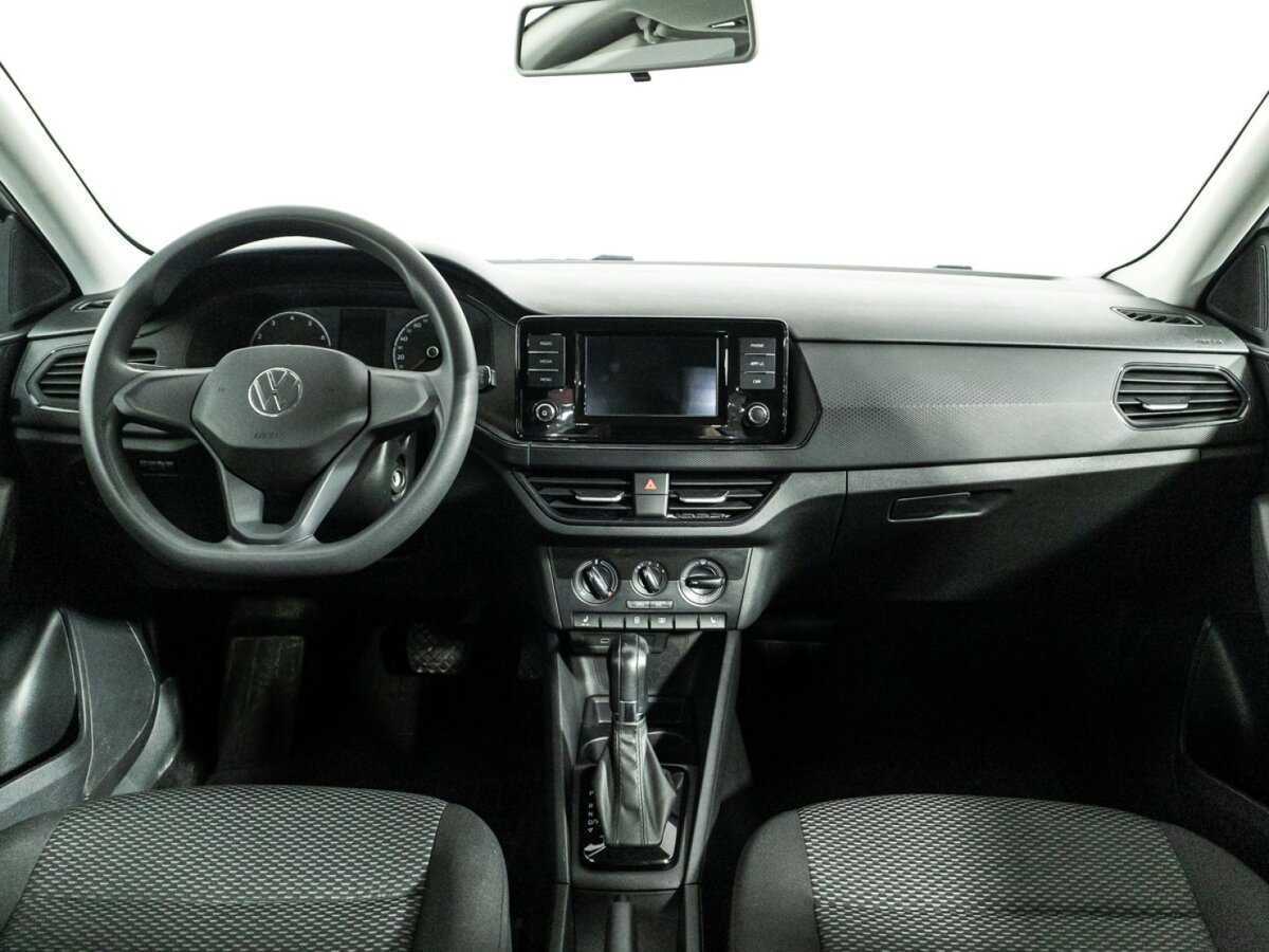 Купить Volkswagen Polo с пробегом. Фото: #12