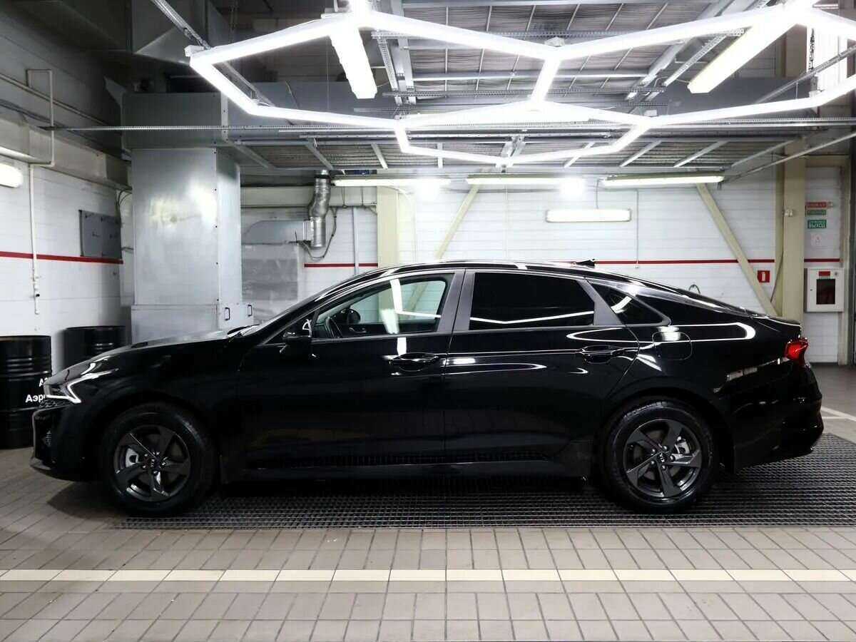 Купить Kia K5 с пробегом. Фото: #4