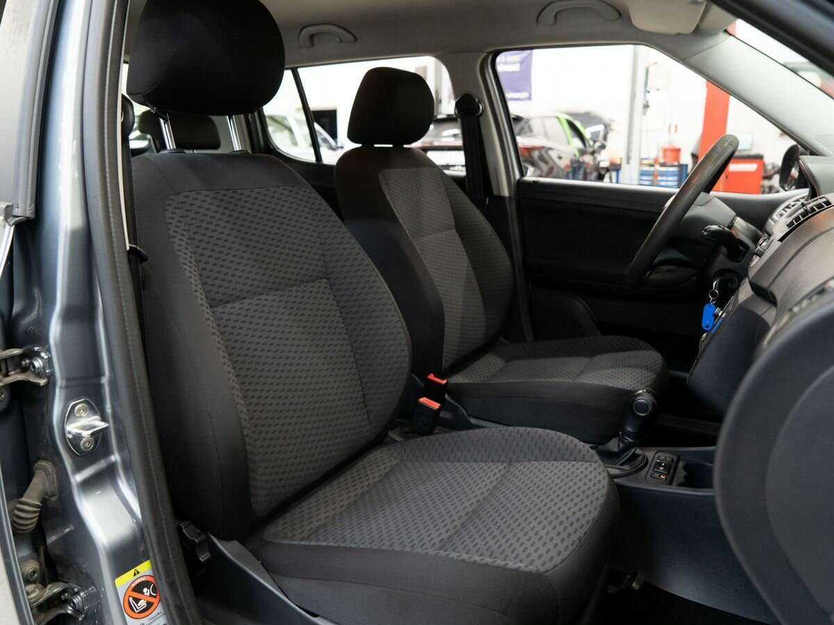 Купить Skoda Fabia с пробегом. Фото: #8