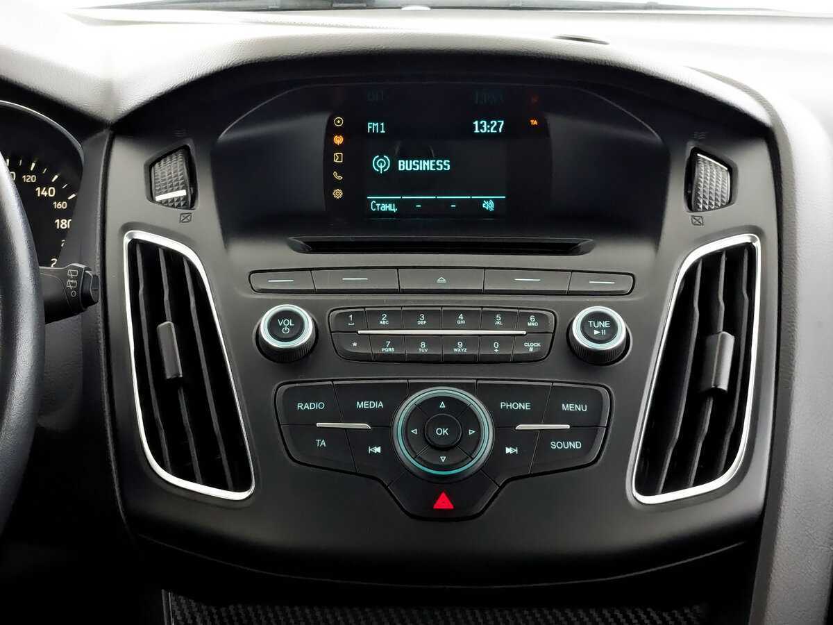 Купить Ford Focus с пробегом. Фото: #14