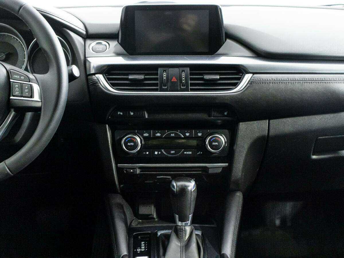 Купить Mazda 6 с пробегом. Фото: #13