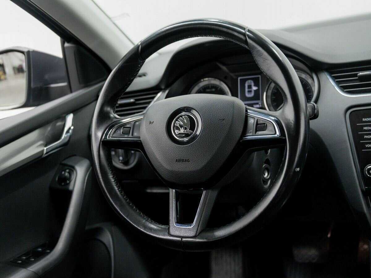 Купить Skoda Octavia с пробегом. Фото: #10