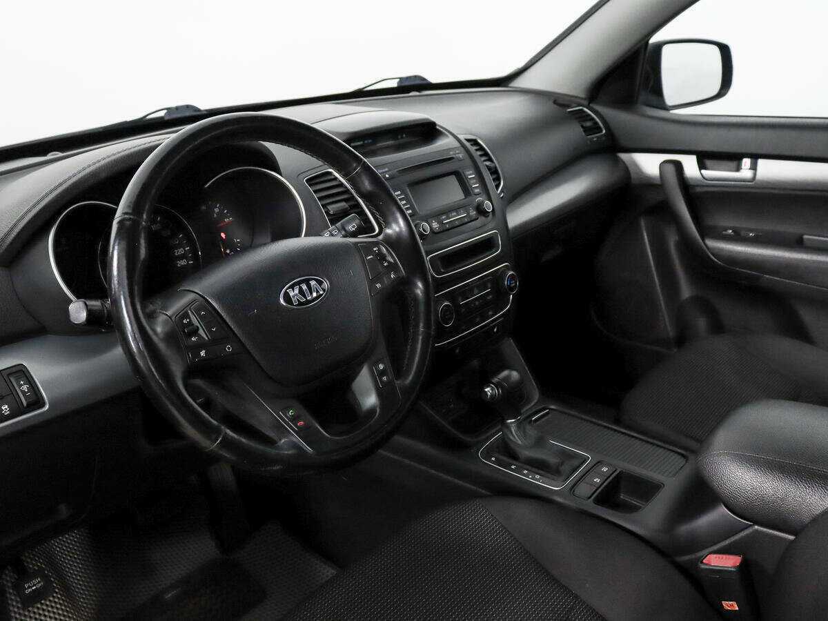 Купить Kia Sorento с пробегом. Фото: #8