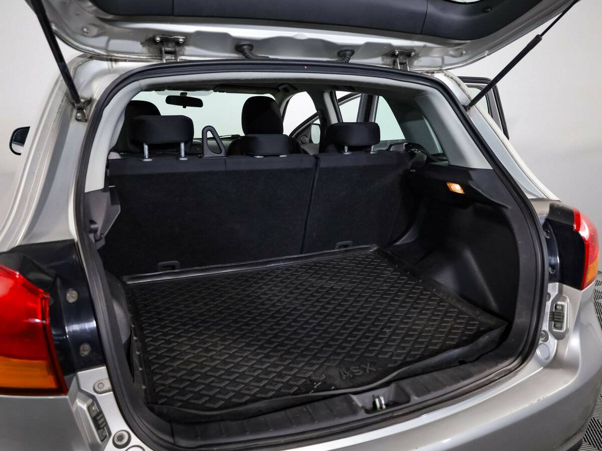 Купить Mitsubishi ASX с пробегом. Фото: #23