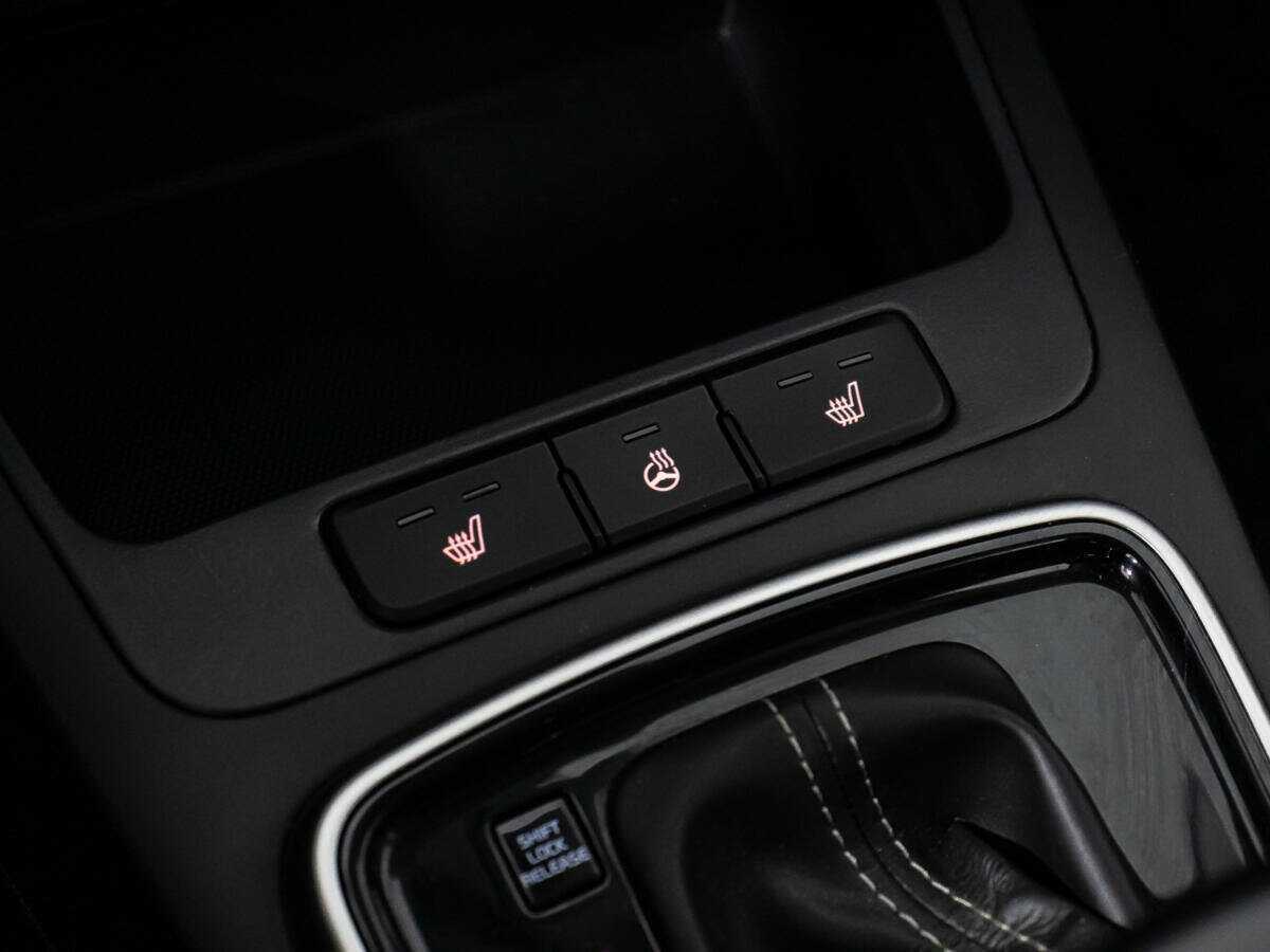 Купить Kia Rio с пробегом. Фото: #14