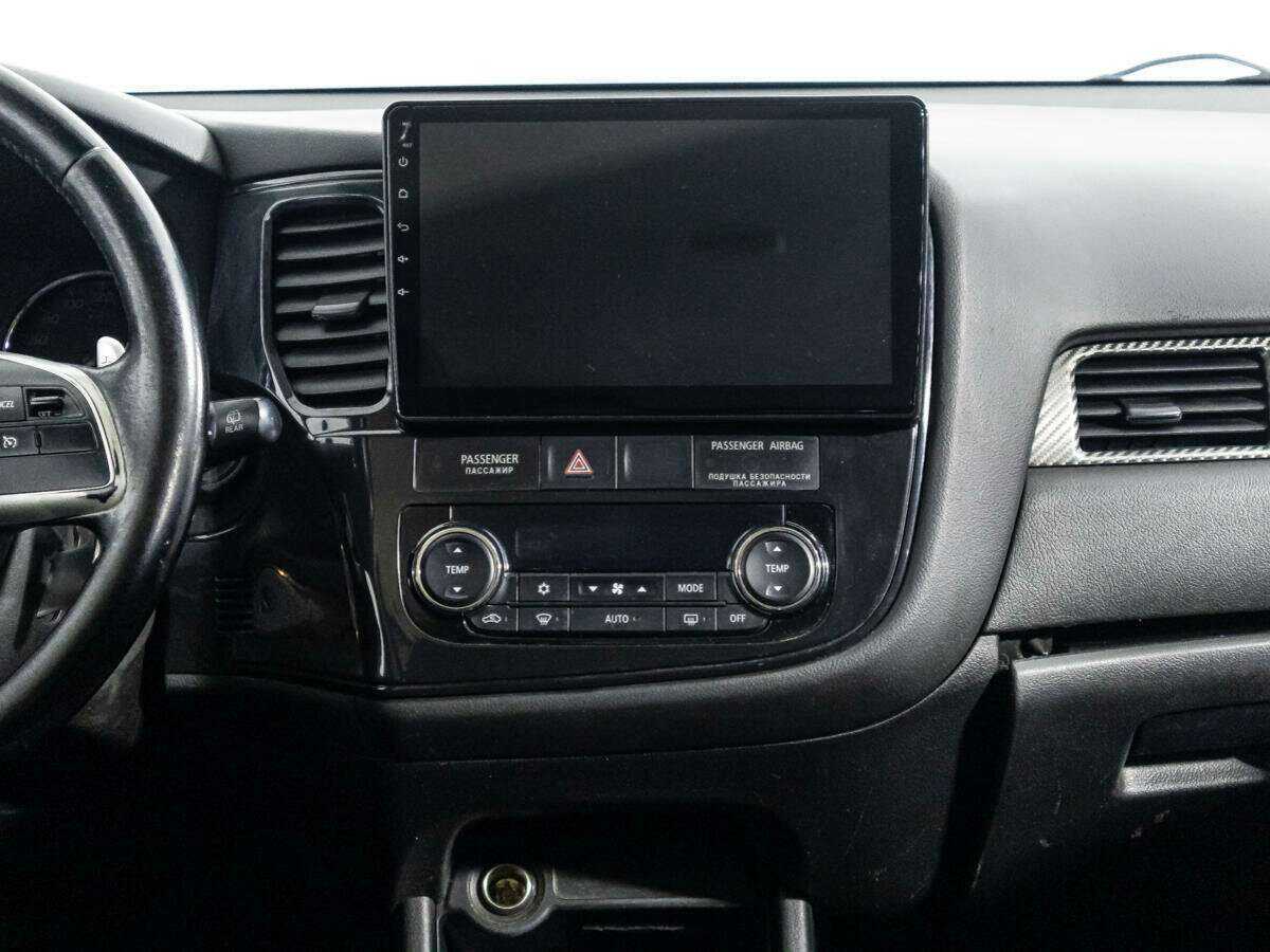 Купить Mitsubishi Outlander с пробегом. Фото: #13
