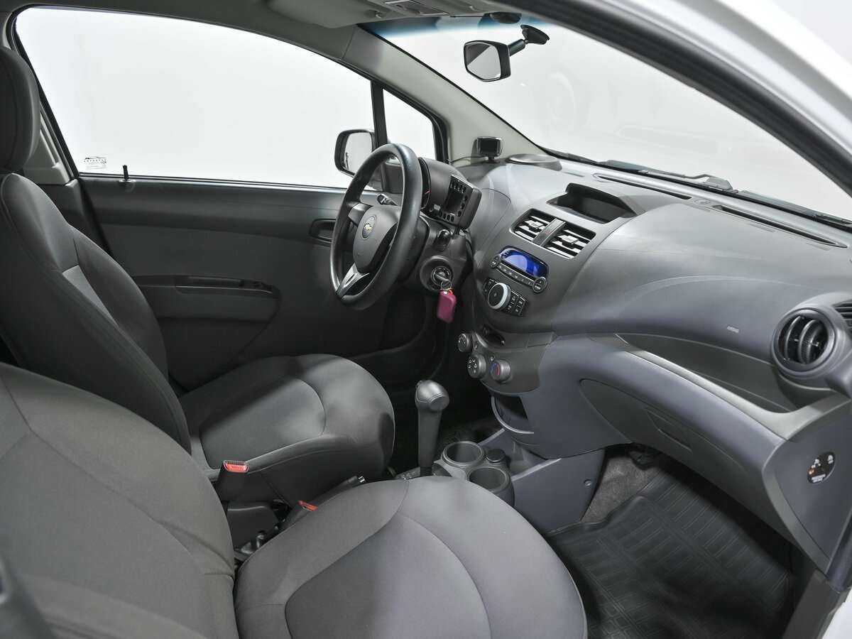 Купить Chevrolet Spark с пробегом. Фото: #12