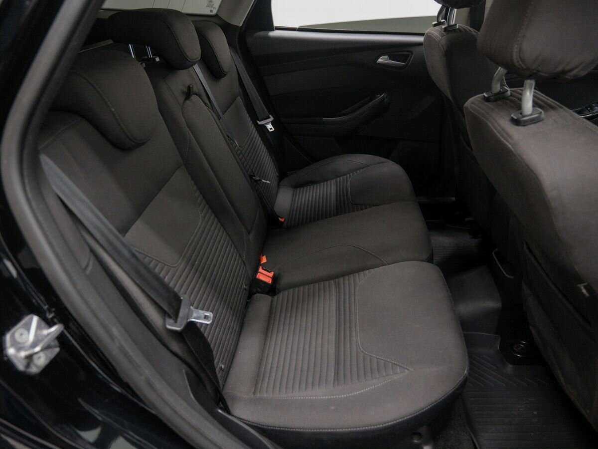Купить Ford Focus с пробегом. Фото: #10