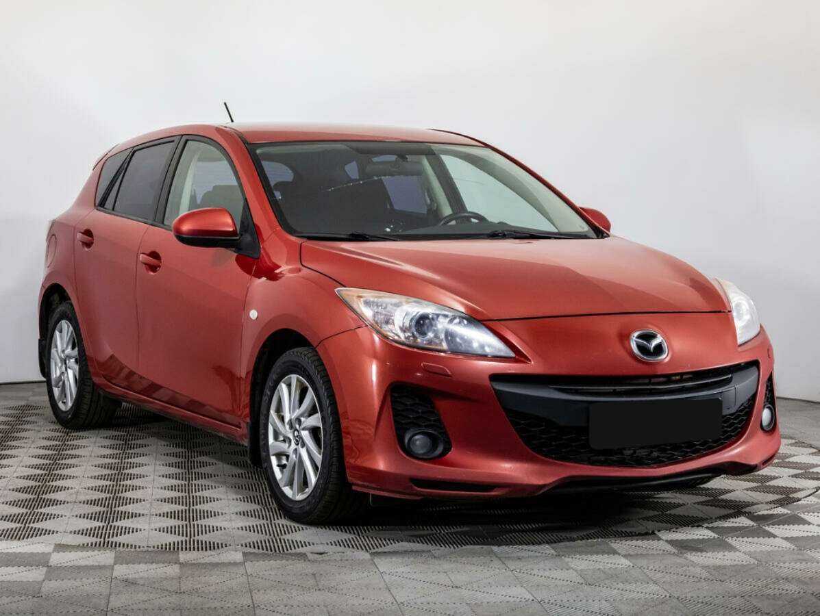 Купить Mazda 3 с пробегом. Фото: #2