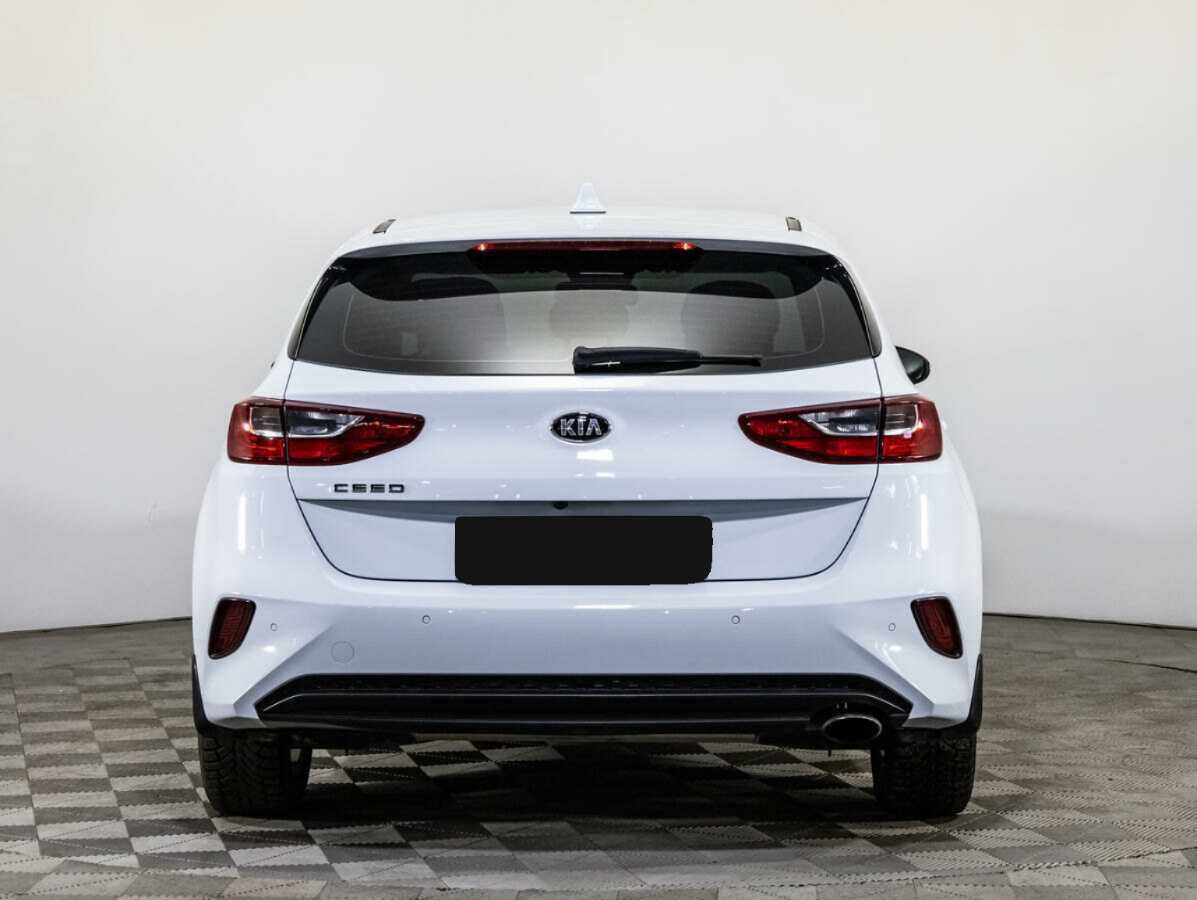 Купить Kia Ceed с пробегом. Фото: #5