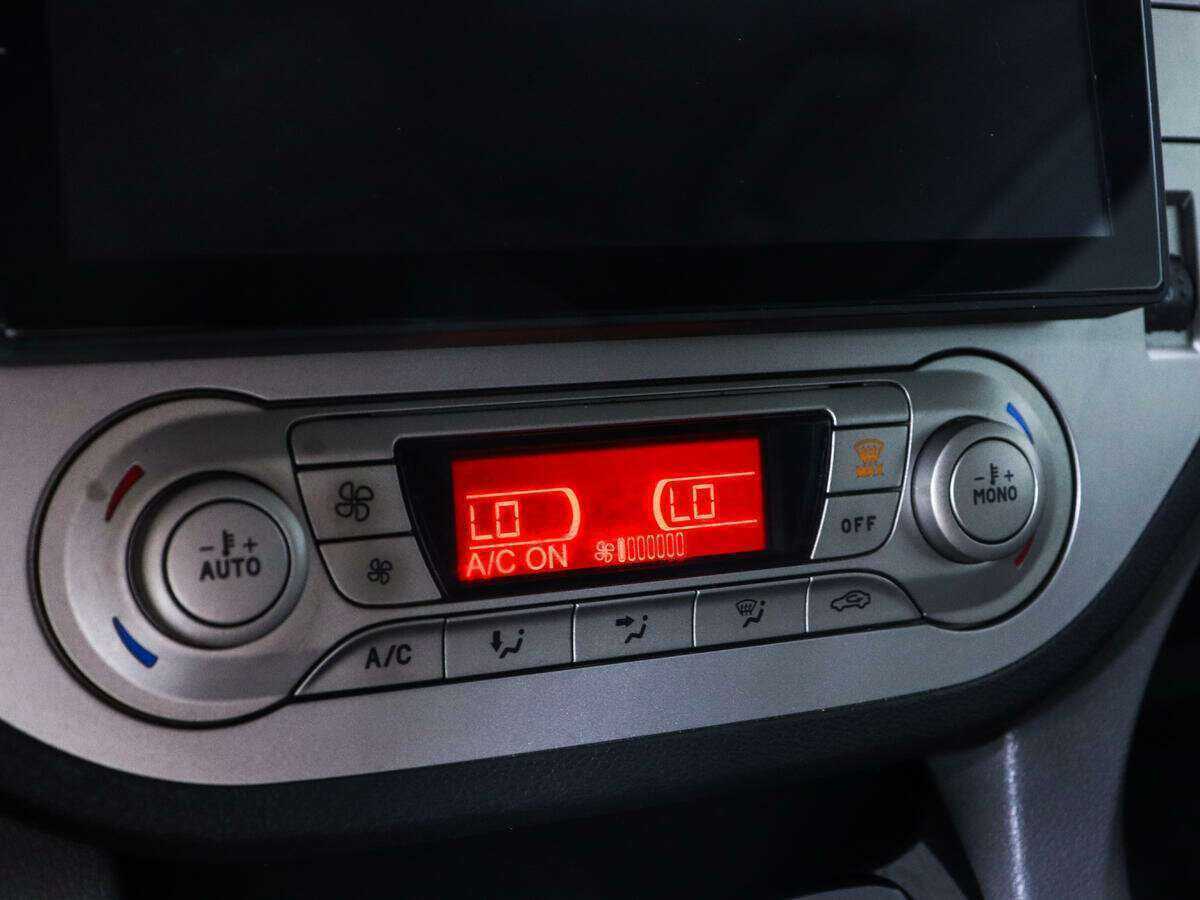 Купить Ford Kuga с пробегом. Фото: #15