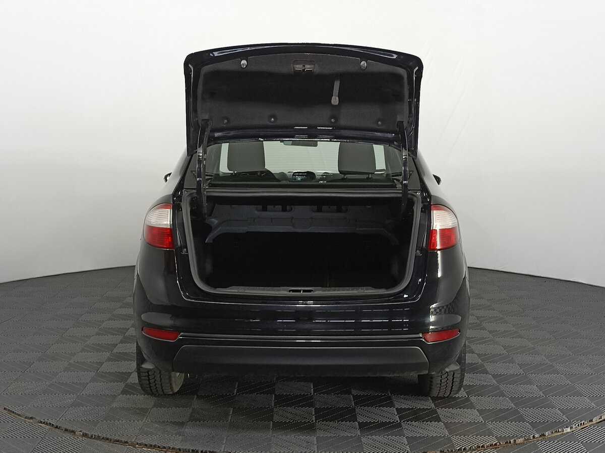 Купить Ford Fiesta с пробегом. Фото: #9