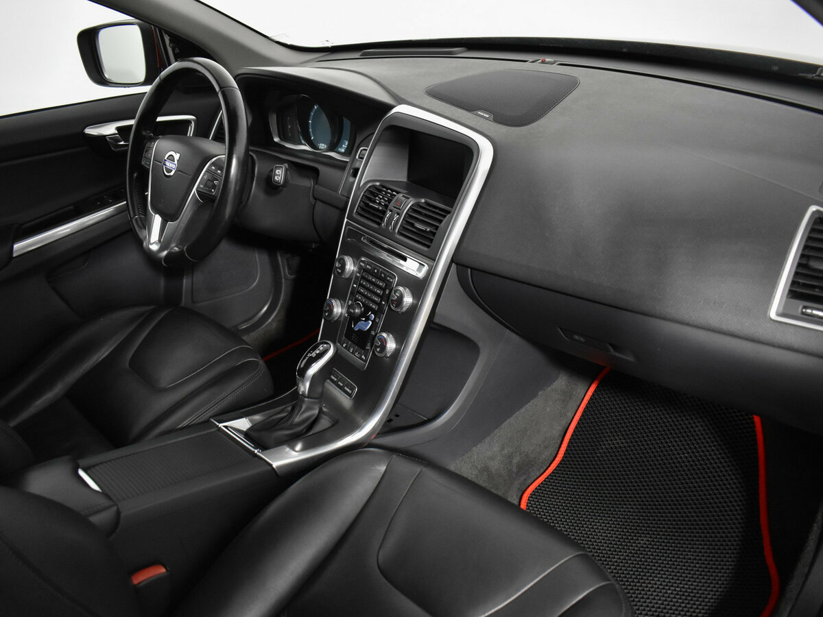 Купить Volvo XC60 с пробегом. Фото: #10