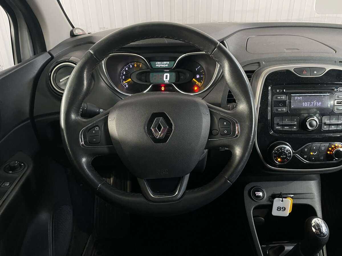 Купить Renault Kaptur с пробегом. Фото: #9