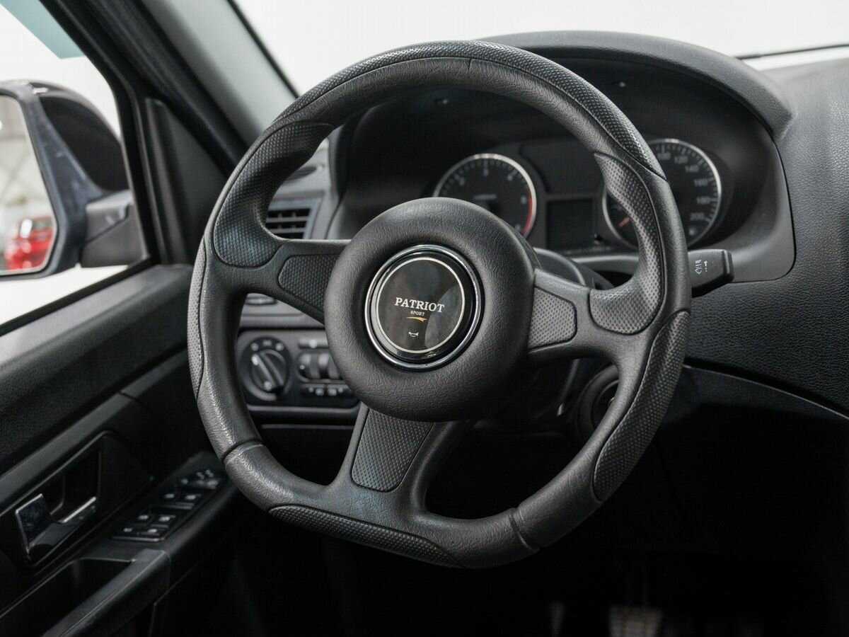 Купить УАЗ Patriot с пробегом. Фото: #11