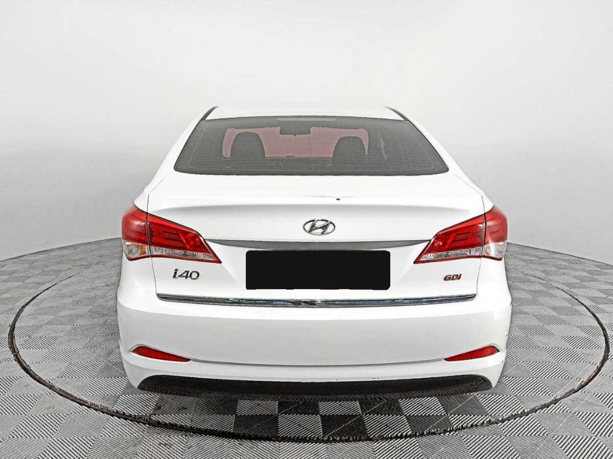 Купить Hyundai i40 с пробегом. Фото: #5