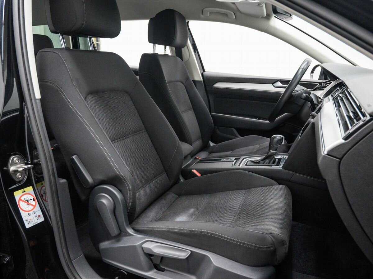 Купить Volkswagen Passat с пробегом. Фото: #7