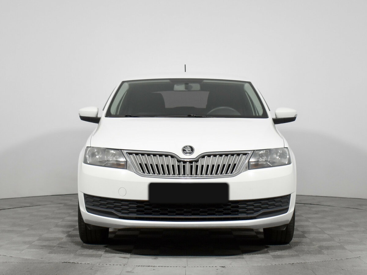 Купить Skoda Rapid с пробегом. Фото: #1