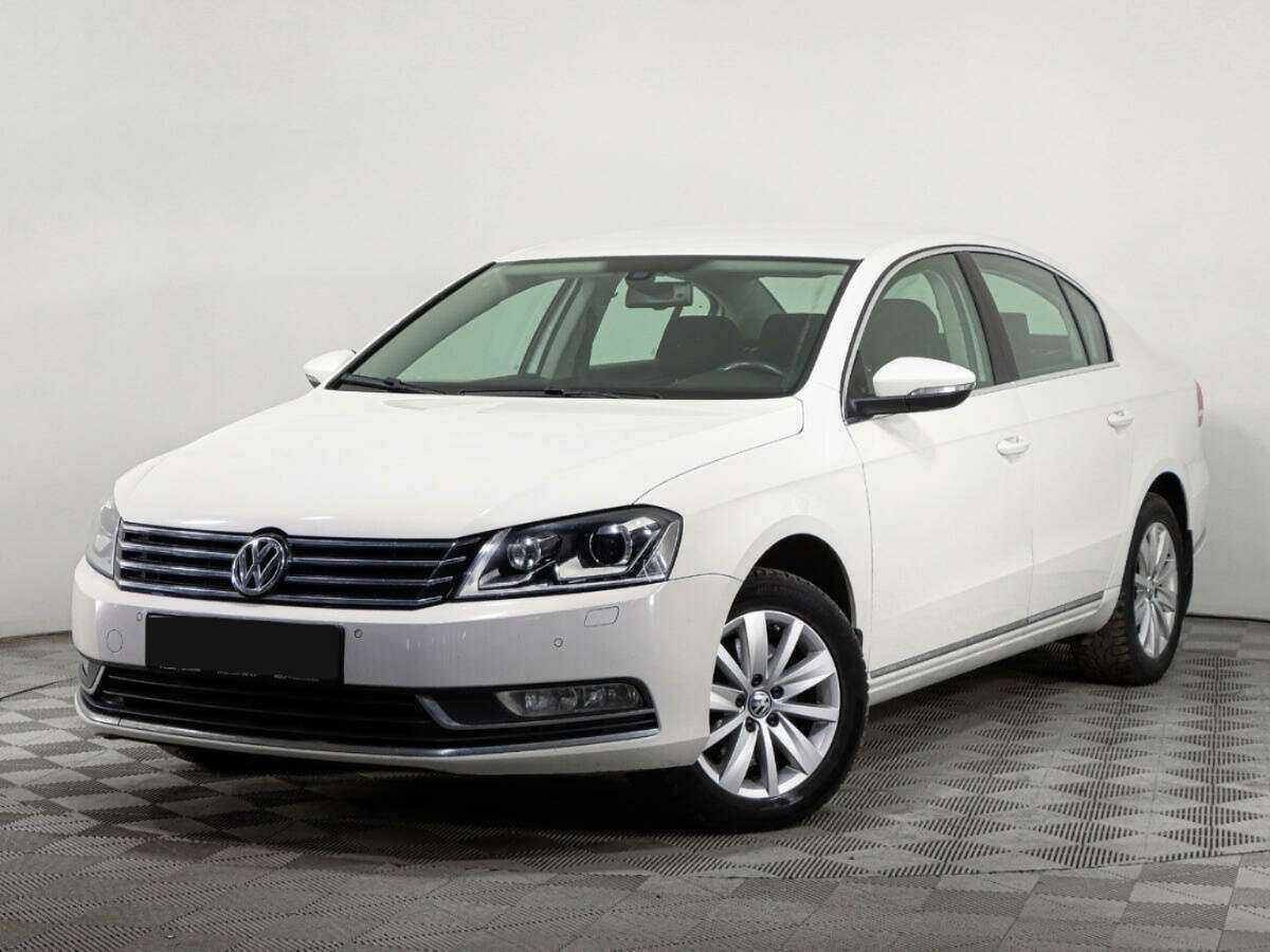 Купить Volkswagen Passat с пробегом. Посмотреть фото