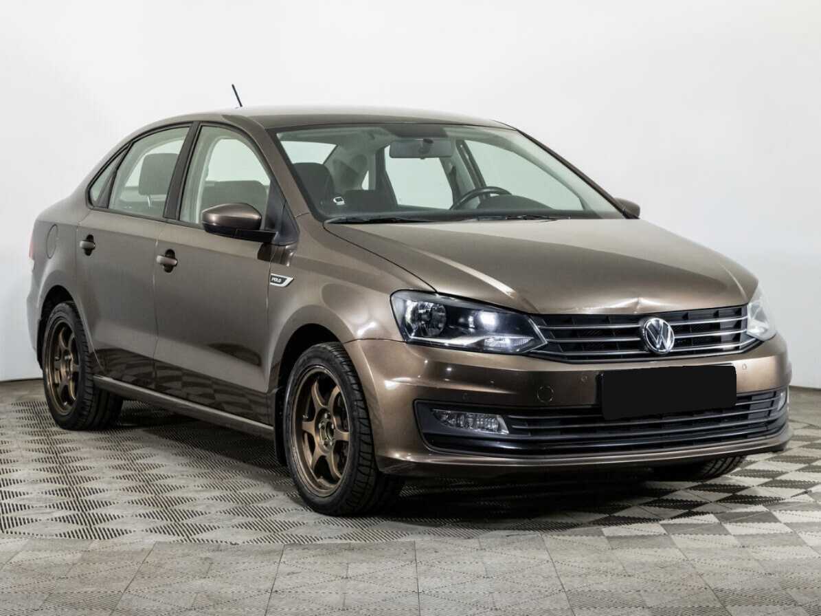 Купить Volkswagen Polo с пробегом. Фото: #2